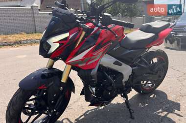 Мотоцикл Многоцелевой (All-round) Bajaj Pulsar 2024 в 