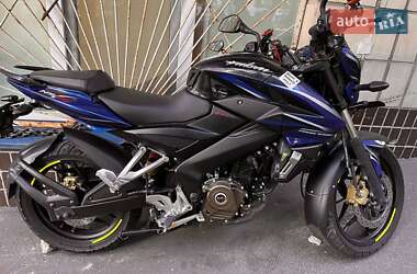 Мотоцикл Багатоцільовий (All-round) Bajaj Pulsar 2016 в 