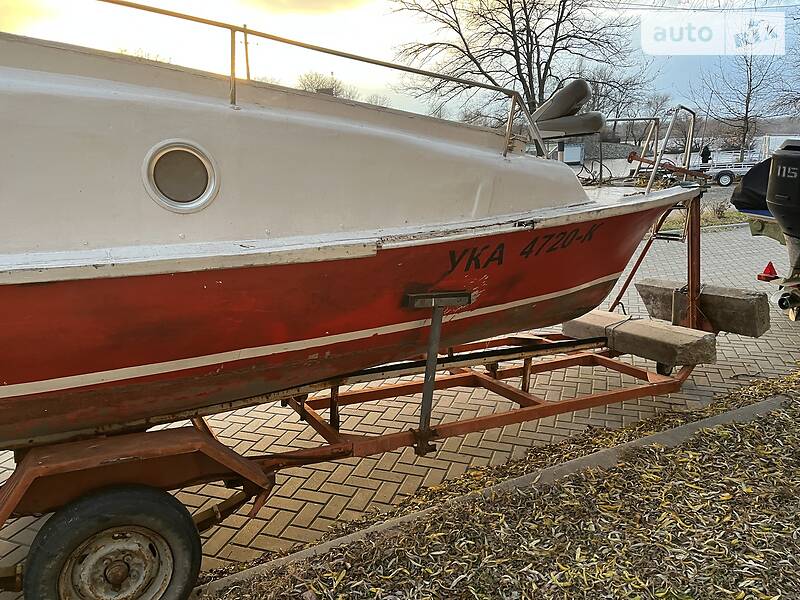 Катер Барракуда 420/007 2005 в Запорожье фото 4 Катер Барракуда 420/007 2005 в Запорожье