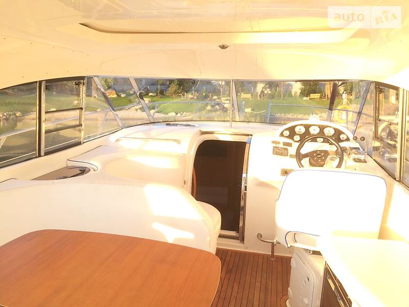 Моторна яхта Bavaria Sport 2009 в Києві