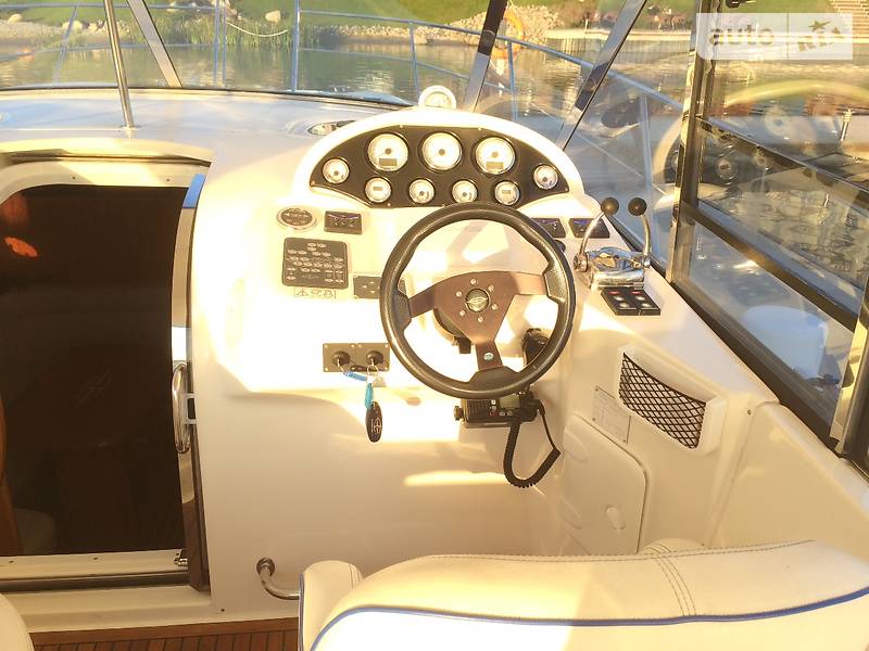 Моторна яхта Bavaria Sport 2009 в Києві