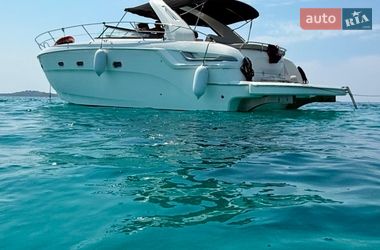 Моторная яхта Bavaria Sport 2010 в Киеве