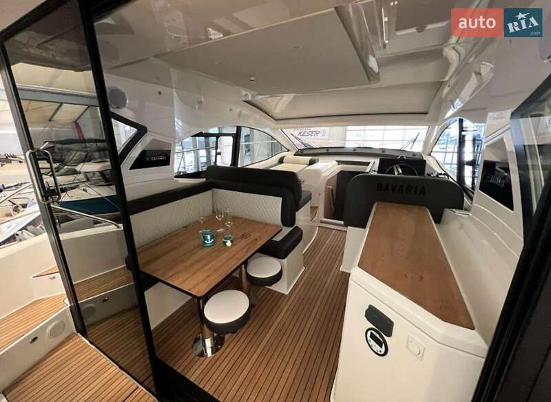 Моторная яхта Bavaria SR41 2022 в Киеве фото 10 Моторная яхта Bavaria SR41 2022 в Киеве