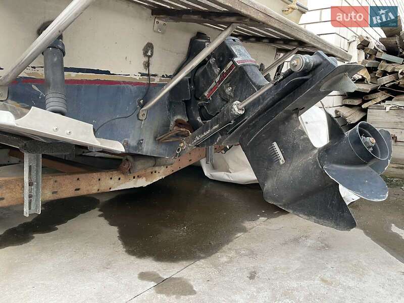 Катер Bayliner 2252 1984 в Киеве фото 6 Катер Bayliner 2252 1984 в Киеве