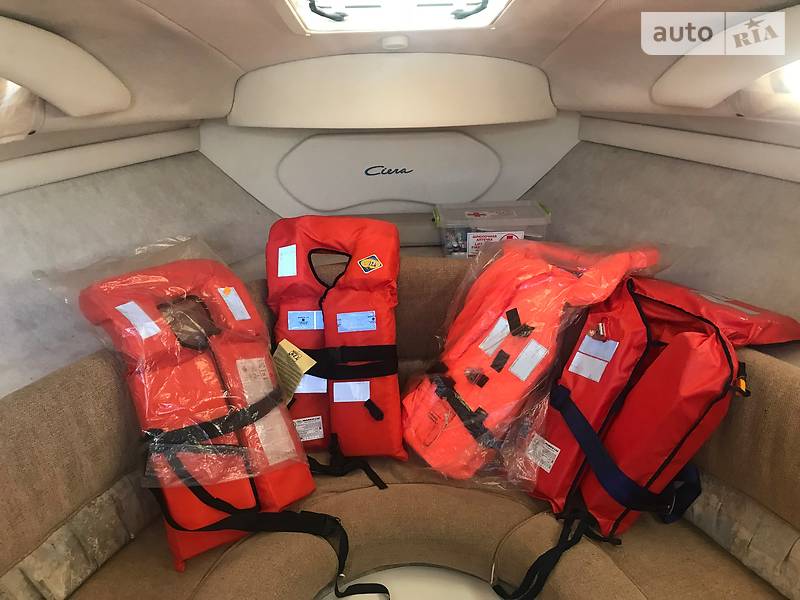 Моторна яхта Bayliner 2455 2001 в Одесі