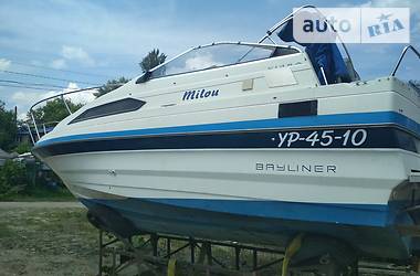 Моторная яхта Bayliner 2455 1990 в 