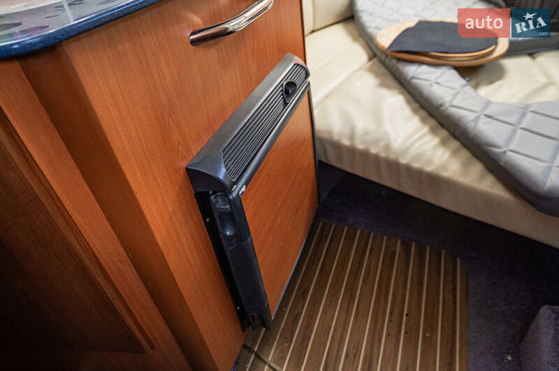 Катер Bayliner 245 2008 в Каменец-Подольском