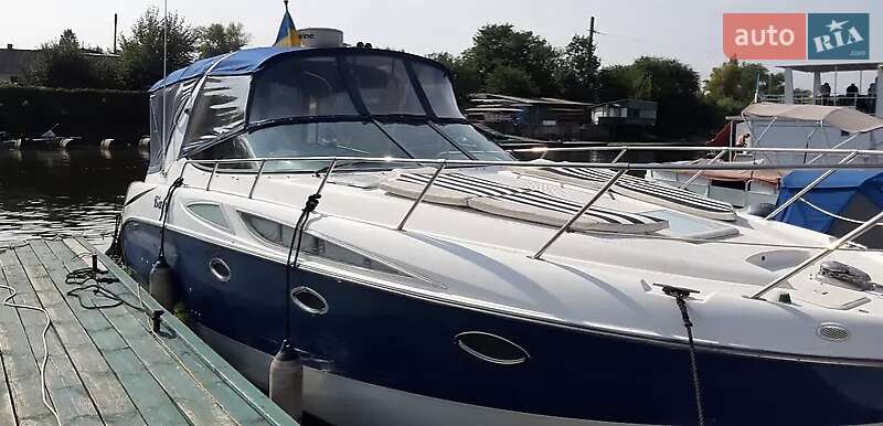 Моторная яхта Bayliner 320 2008 в Киеве