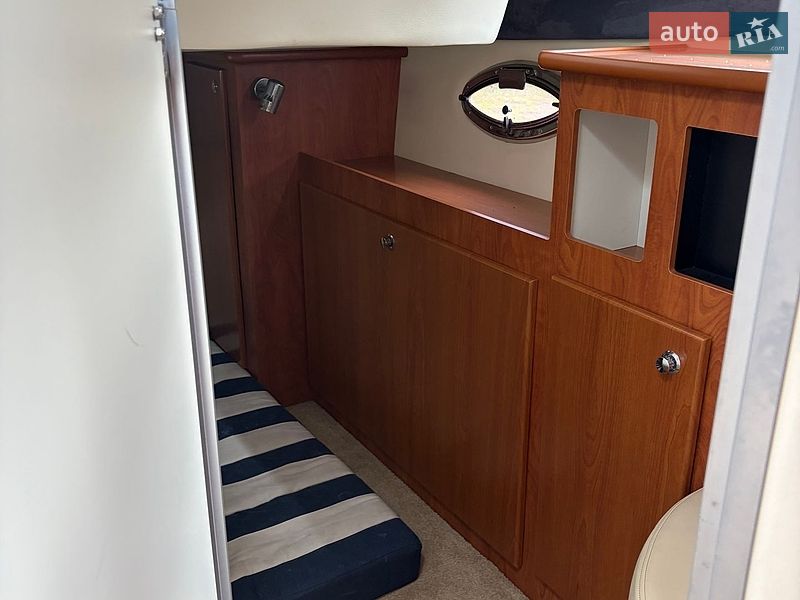 Катер Bayliner 320 2008 в Києві
