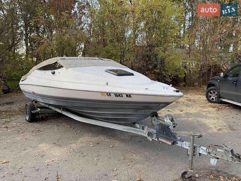 Човен Bayliner Capri 1990 в Вінниці фото 2 Човен Bayliner Capri 1990 в Вінниці