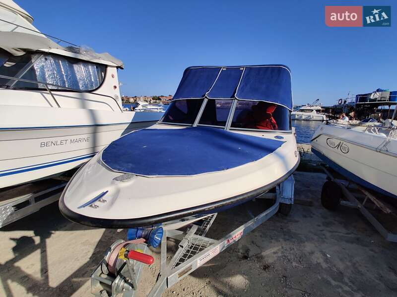 Лодка Bayliner Capri 2008 в Одессе фото 4 Лодка Bayliner Capri 2008 в Одессе