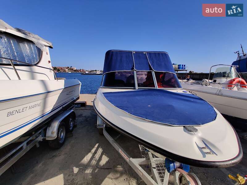Лодка Bayliner Capri 2008 в Одессе фото 10 Лодка Bayliner Capri 2008 в Одессе
