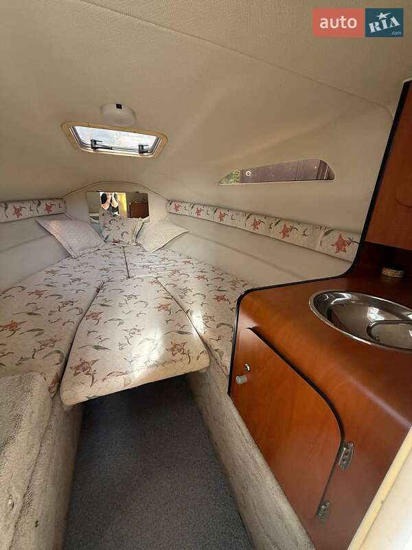 Катер Bayliner Cuddy 2005 в Дніпрі