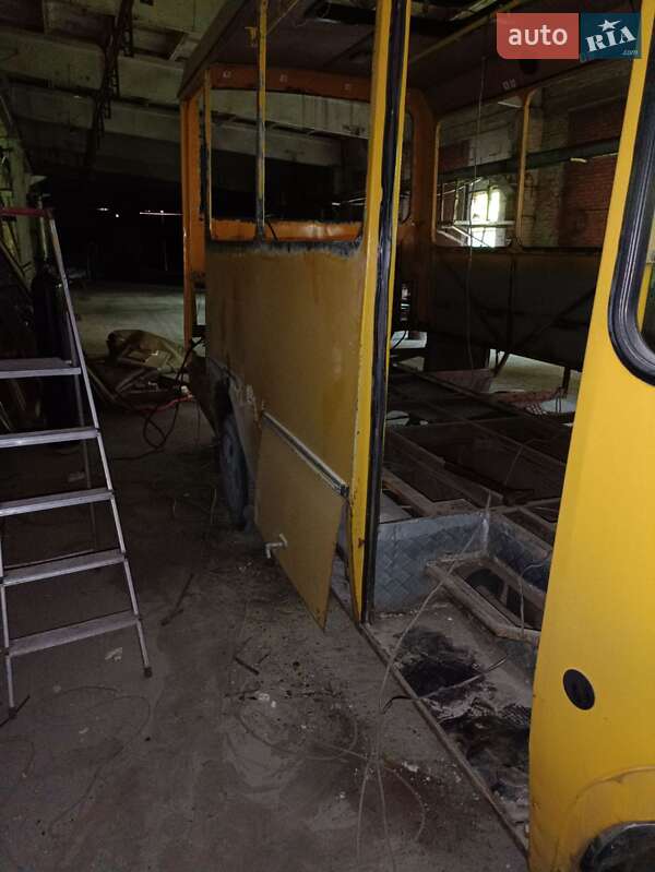 Пригородный автобус БАЗ 2114 2006 в Калиновке