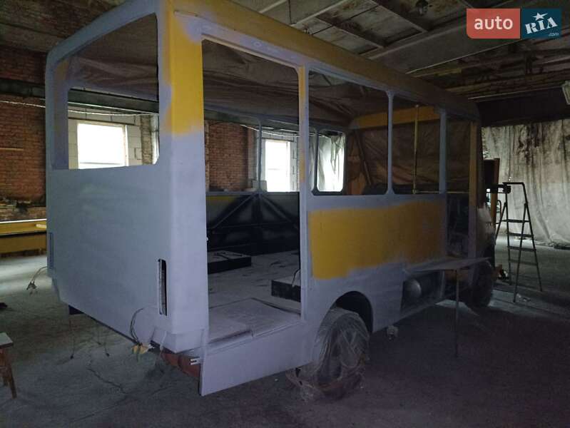 Пригородный автобус БАЗ 2114 2006 в Калиновке