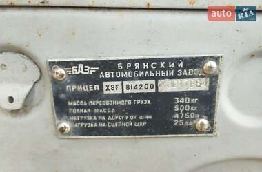 Легковий причіп БАЗ 8142 1991 в 