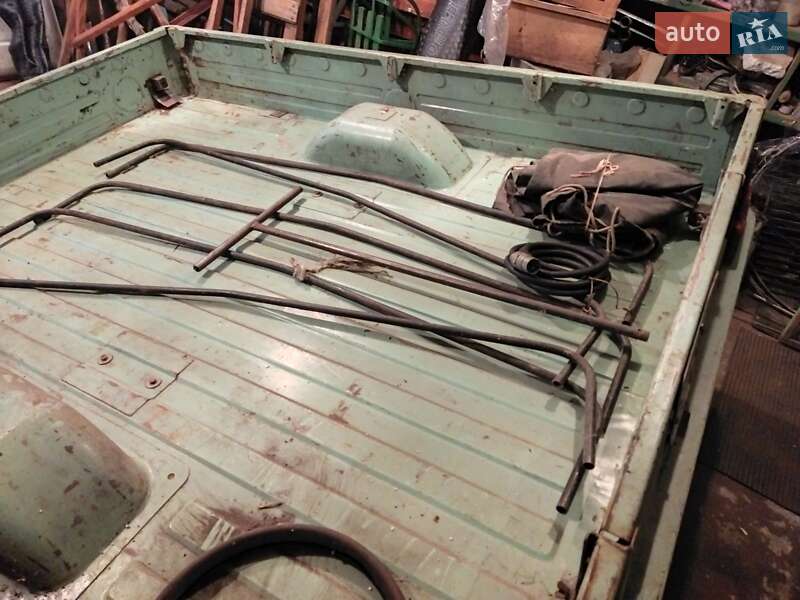 Легковий причіп БАЗ 8142 1992 в Ніжині