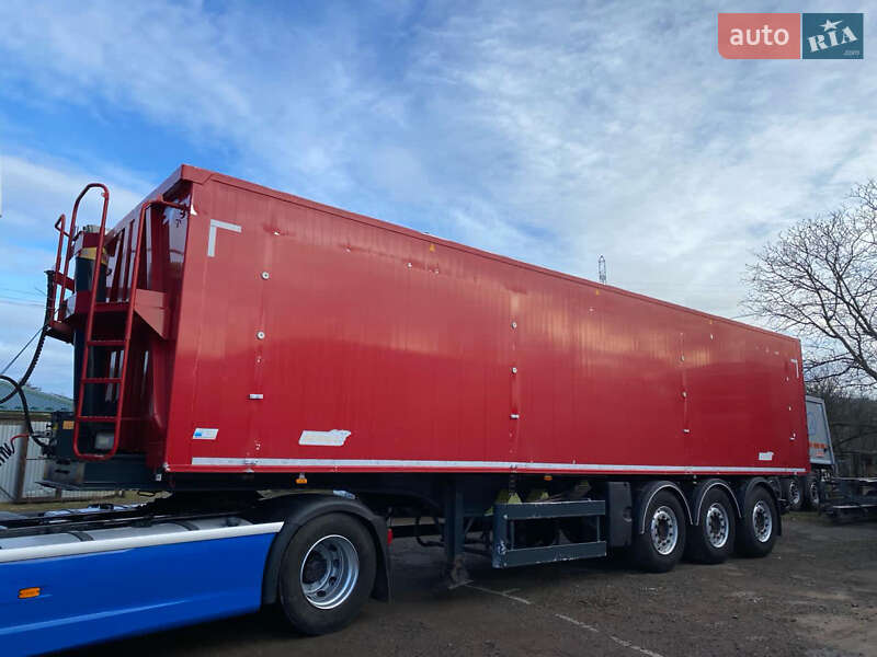 Зерновоз - полуприцеп Benalu Benalu 2016 в Черновцах фото 2 Зерновоз - полуприцеп Benalu Benalu 2016 в Черновцах