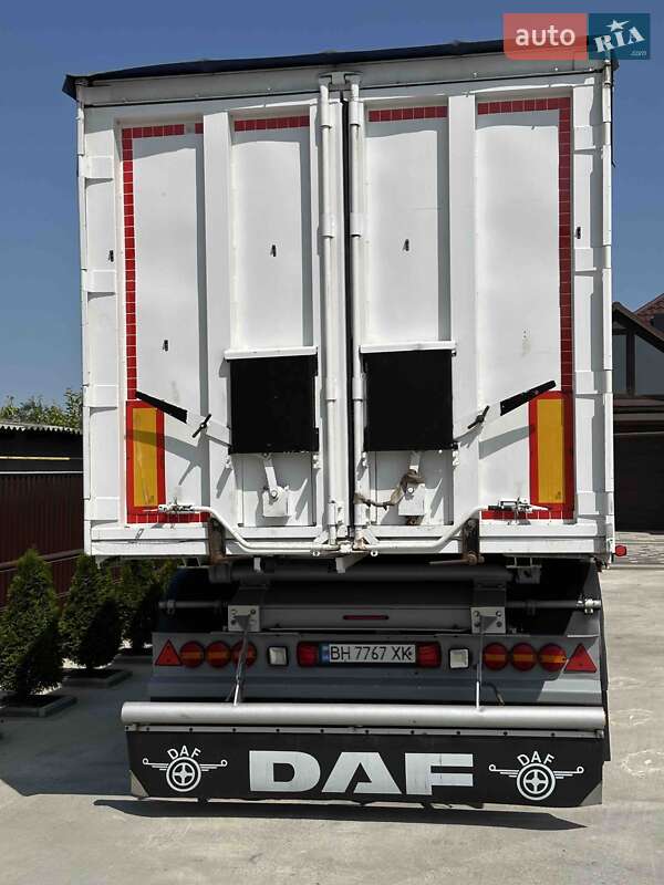 Самоскид напівпричіп Benalu Benalu 2002 в Рівному