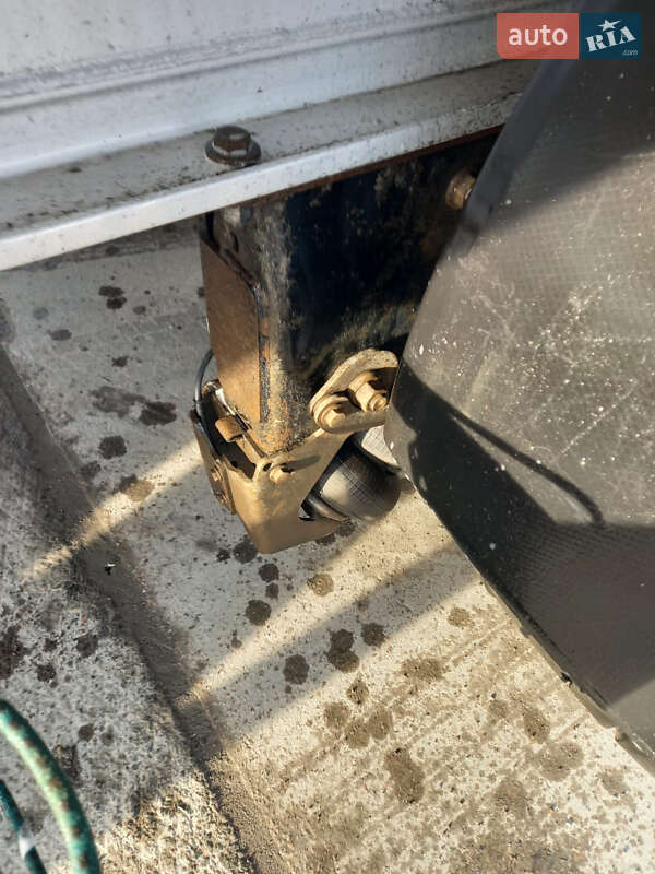 Зерновоз - напівпричіп Benalu Benalu 2012 в Києві фото 14 Зерновоз - напівпричіп Benalu Benalu 2012 в Києві