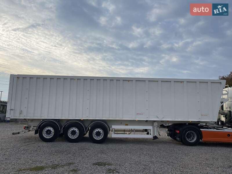 Зерновоз - полуприцеп Benalu Bencere 2013 в Виннице