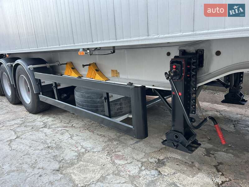 Зерновоз - полуприцеп Benalu Bencere 2007 в Тячеве фото 18 Зерновоз - полуприцеп Benalu Bencere 2007 в Тячеве