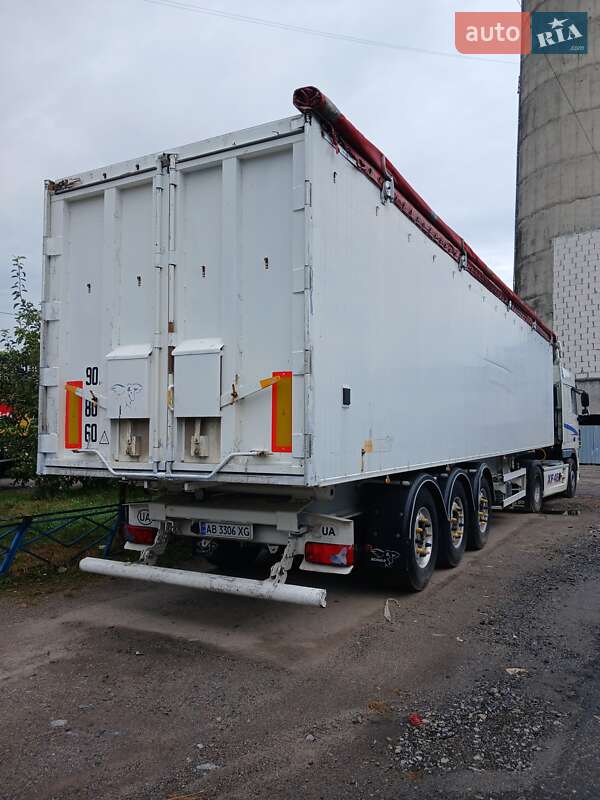 Самосвал полуприцеп Benalu C34CMS01 2011 в Виннице
