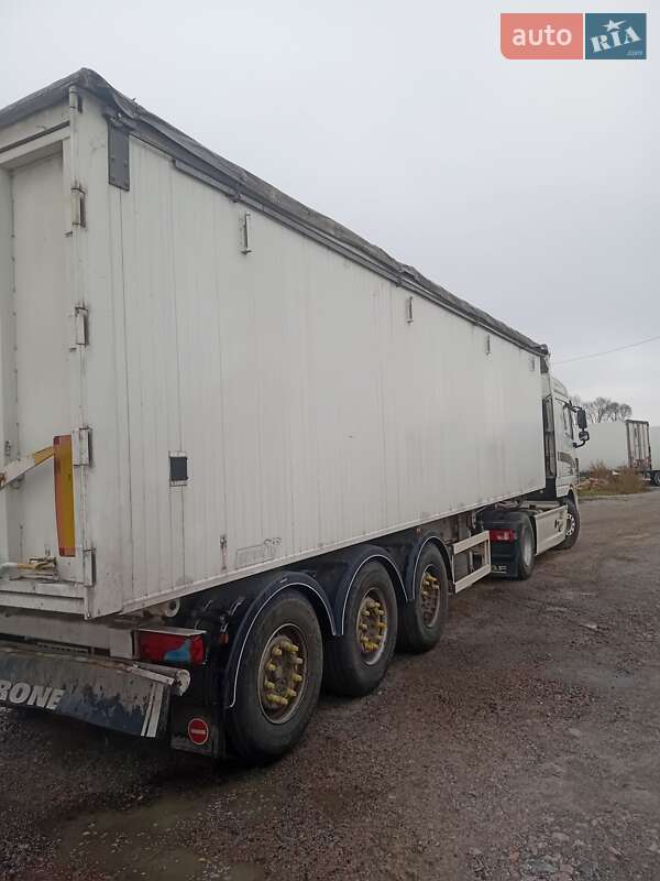 Зерновоз - напівпричіп Benalu C34CMS01 2011 в Броварах