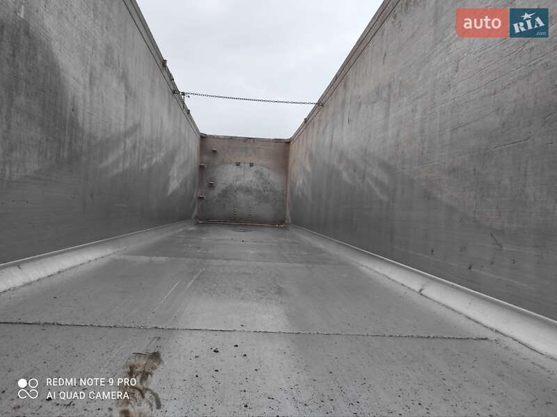 Зерновоз - напівпричіп Benalu Fruehauh 2000 в Луцьку фото 3 Зерновоз - напівпричіп Benalu Fruehauh 2000 в Луцьку