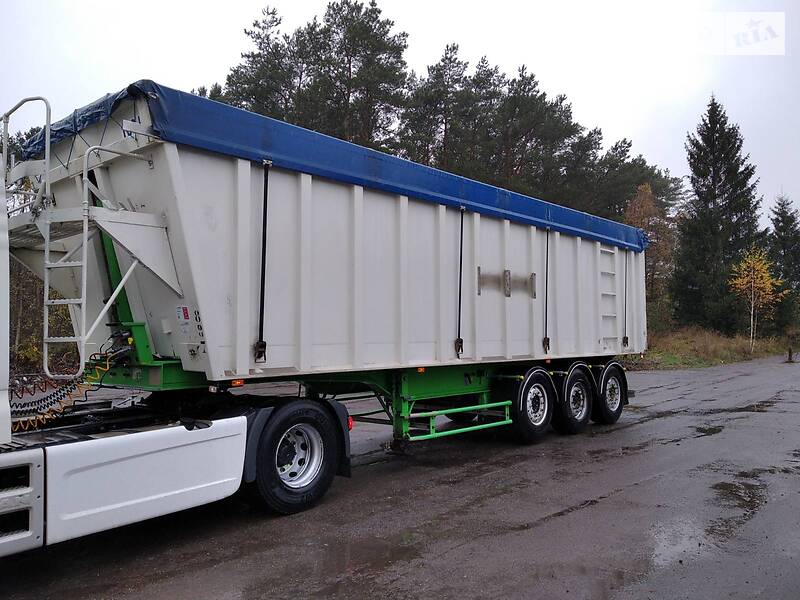 Зерновоз - напівпричіп Benalu GT 2008 в Ковелі