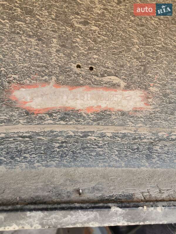 Самоскид напівпричіп Benalu GT 2001 в Умані фото 2 Самоскид напівпричіп Benalu GT 2001 в Умані