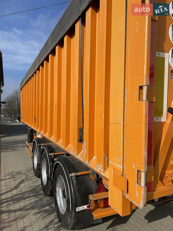 Самосвал полуприцеп Benalu GT 2000 в Полтаве