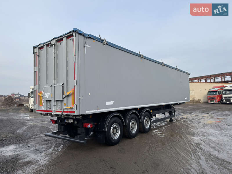 Зерновоз - полуприцеп Benalu Optiliner 2016 в Луцке