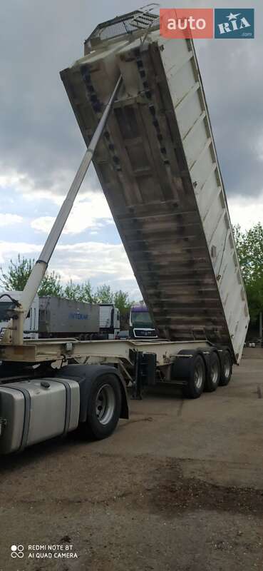 Самосвал полуприцеп Benalu TF34C1 1995 в Прилуках фото 6 Самосвал полуприцеп Benalu TF34C1 1995 в Прилуках