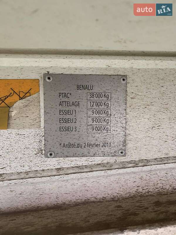 Самоскид напівпричіп Benalu TF34C1 2000 в Львові