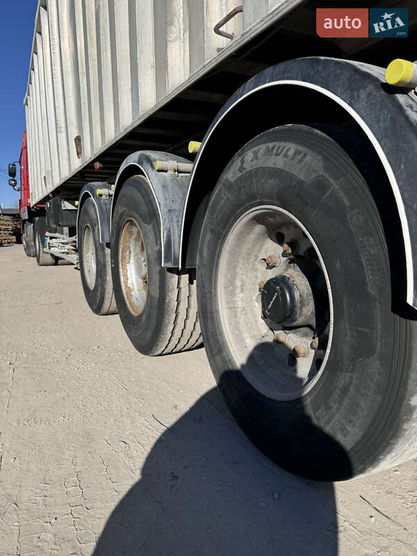 Зерновоз - полуприцеп Benalu TF34C1 2000 в Львове