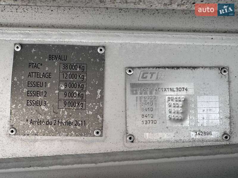 Самосвал полуприцеп Benalu TF34C1 2000 в Броварах
