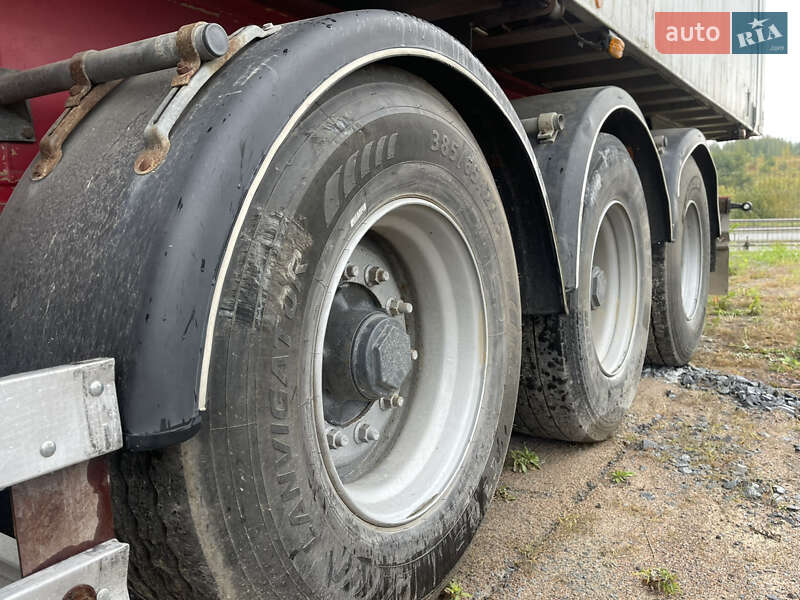 Зерновоз - полуприцеп Benalu TF34C1 1993 в Ровно фото 10 Зерновоз - полуприцеп Benalu TF34C1 1993 в Ровно