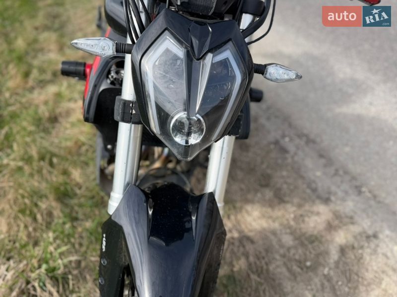 Мотоцикл Без обтекателей (Naked bike) Benelli 302S 2020 в Локачах фото 5 Мотоцикл Без обтекателей (Naked bike) Benelli 302S 2020 в Локачах
