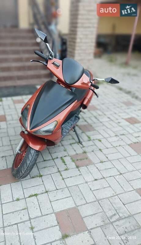 Скутер Benelli 491 1998 в Днепре
