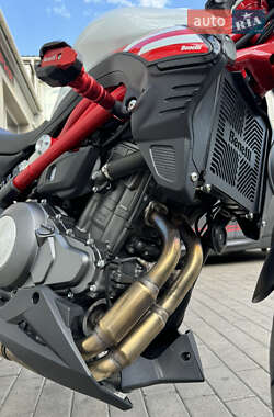 Мотоцикл Без обтекателей (Naked bike) Benelli TNT 302S 2019 в 