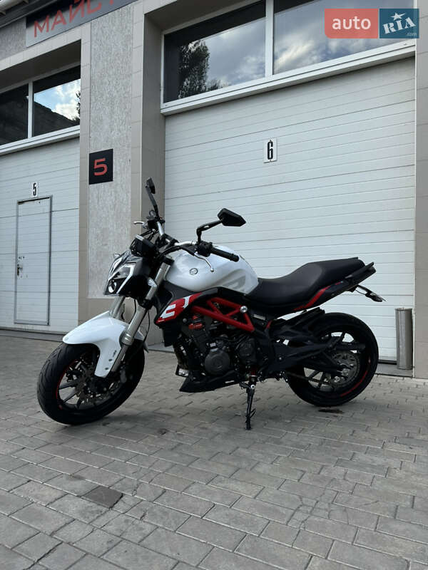 Мотоцикл Без обтекателей (Naked bike) Benelli TNT 302S 2019 в Одессе