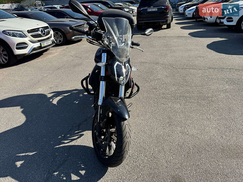 Мотоцикл Без обтекателей (Naked bike) Benelli TNT 302S 2020 в Киеве