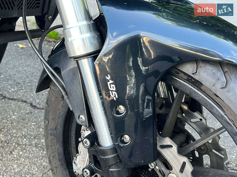 Мотоцикл Без обтекателей (Naked bike) Benelli TNT 302S 2020 в Киеве