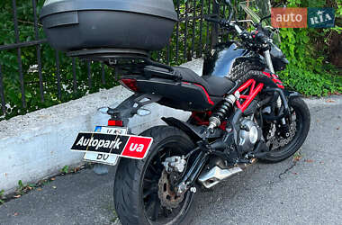 Мотоцикл Без обтекателей (Naked bike) Benelli TNT 302S 2020 в 