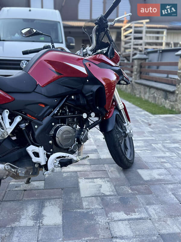 Мотоцикл Классік Benelli TRK 2021 в Чернівцях