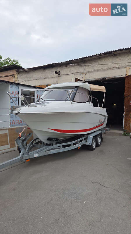 Beneteau Antares 2014