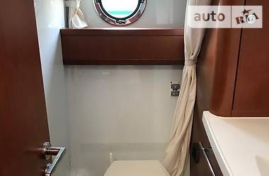 Моторная яхта Beneteau Swift Trawler 2011 в Киеве