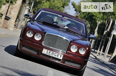 Кабриолет Bentley Azure 2007 в 
