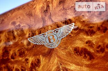Кабриолет Bentley Azure 2007 в 